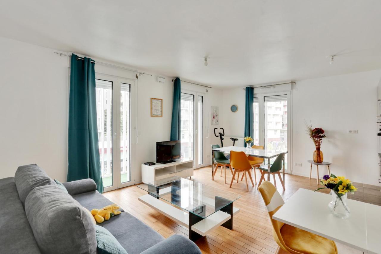 Chic Apart With Parking Near Paris نانتير المظهر الخارجي الصورة